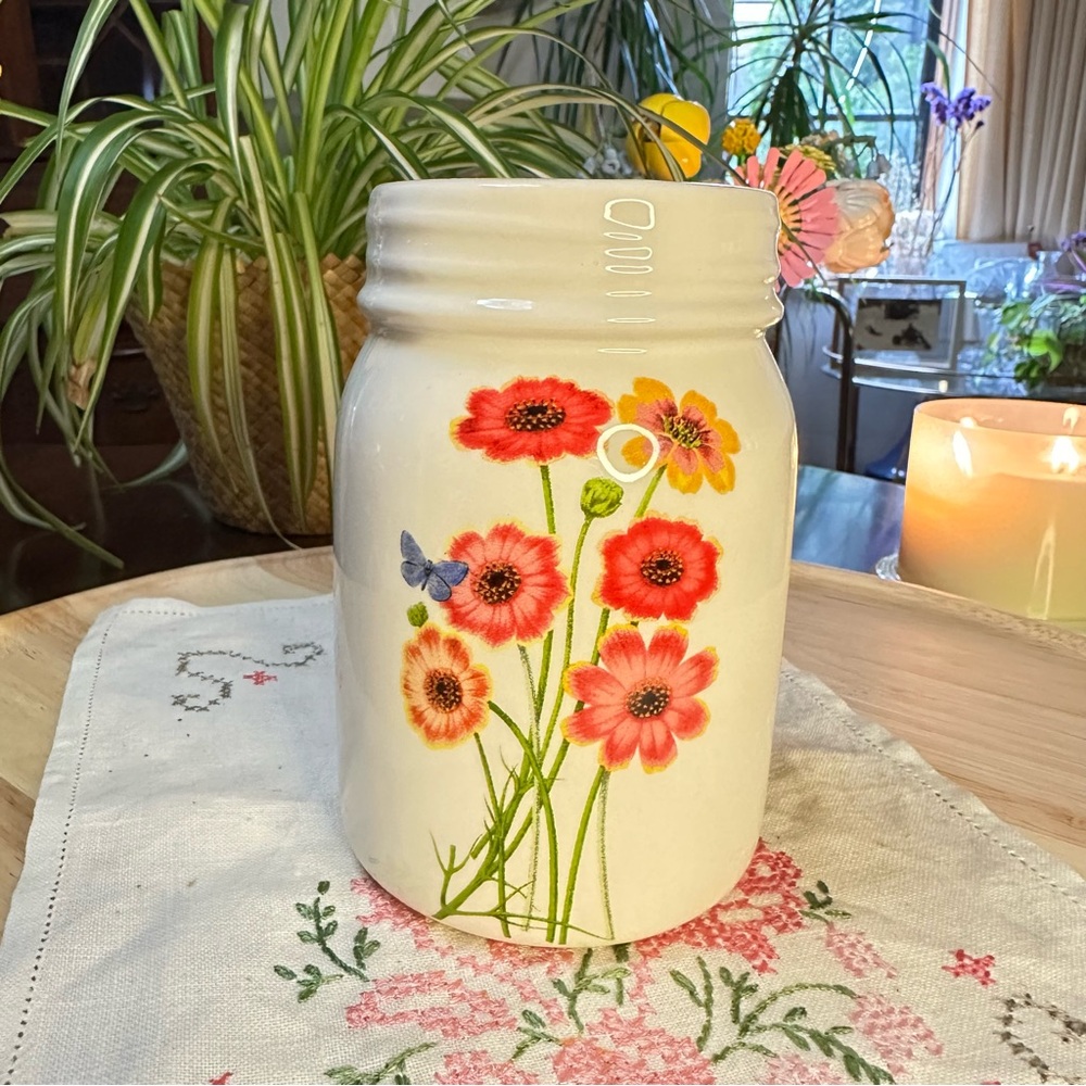 Transpac Dolomite Floral Boutique Jar Vase w/ Butterfly – 6”